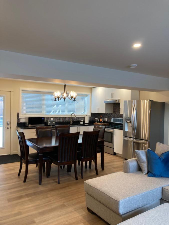 Bright Poolside Walkout Two Bedroom Basement Suite In The Okanagan Penticton Exterior foto