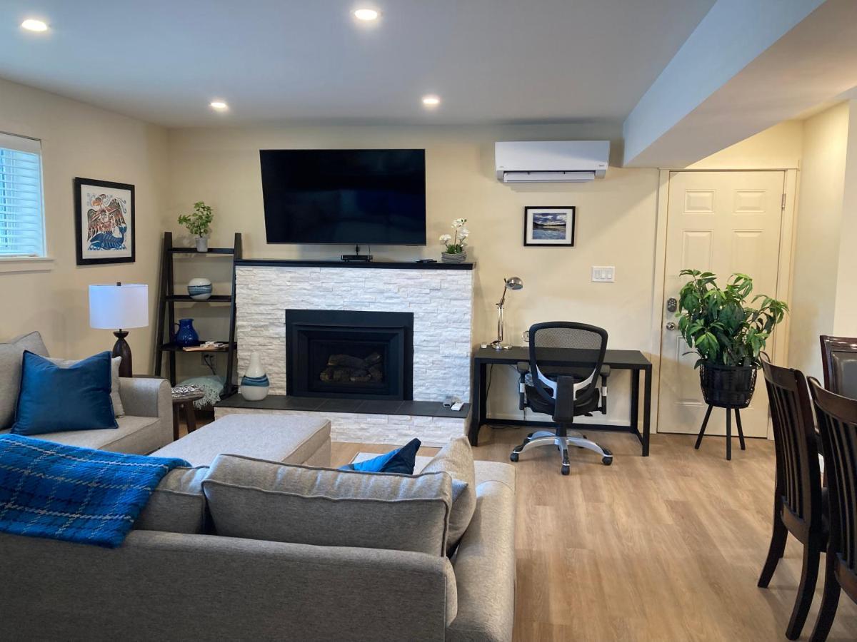 Bright Poolside Walkout Two Bedroom Basement Suite In The Okanagan Penticton Exterior foto